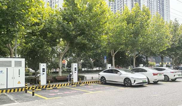 宜昌首批全液冷超充站投入运营，云顶集团助力高质量充电基础设施建设